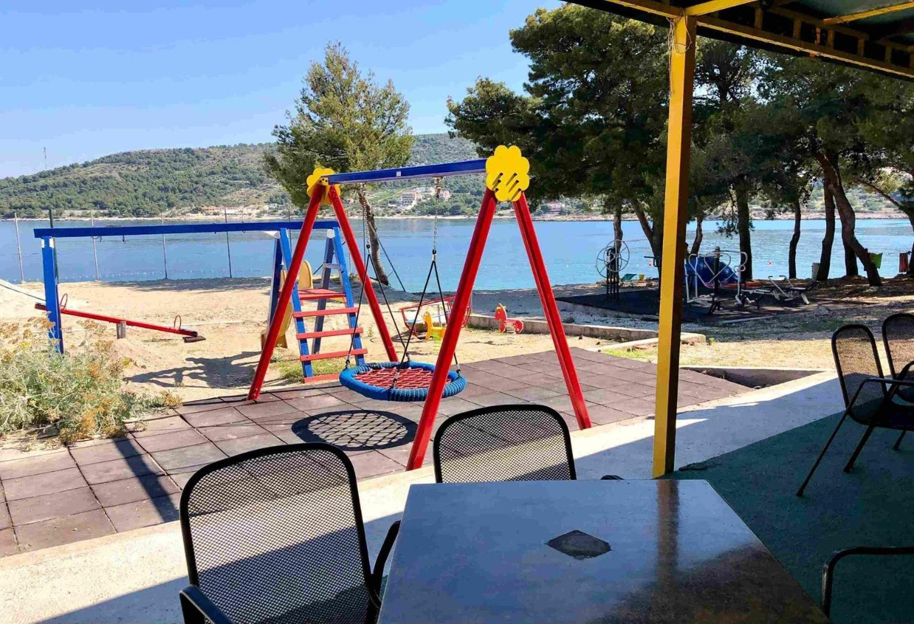 Mobilehome Adams Glamping - Camp Adriatic Primosten Exterior photo
